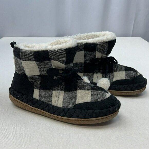 Mad Love Womens Black Plaid Round Toe Slip On Ankle Winter Boots Size 9/10 - Picture 1 of 8